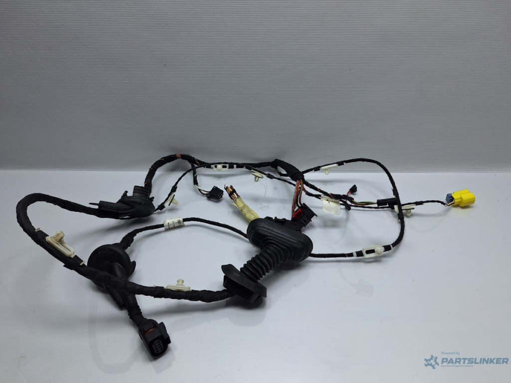 Instalatie usa dreapta fata AUDI A6 III Allroad (4FH, C6) [ 2006 - 2011 ] TDI quattro (CANC) 140KW|190HP OEM 4F1971030BR