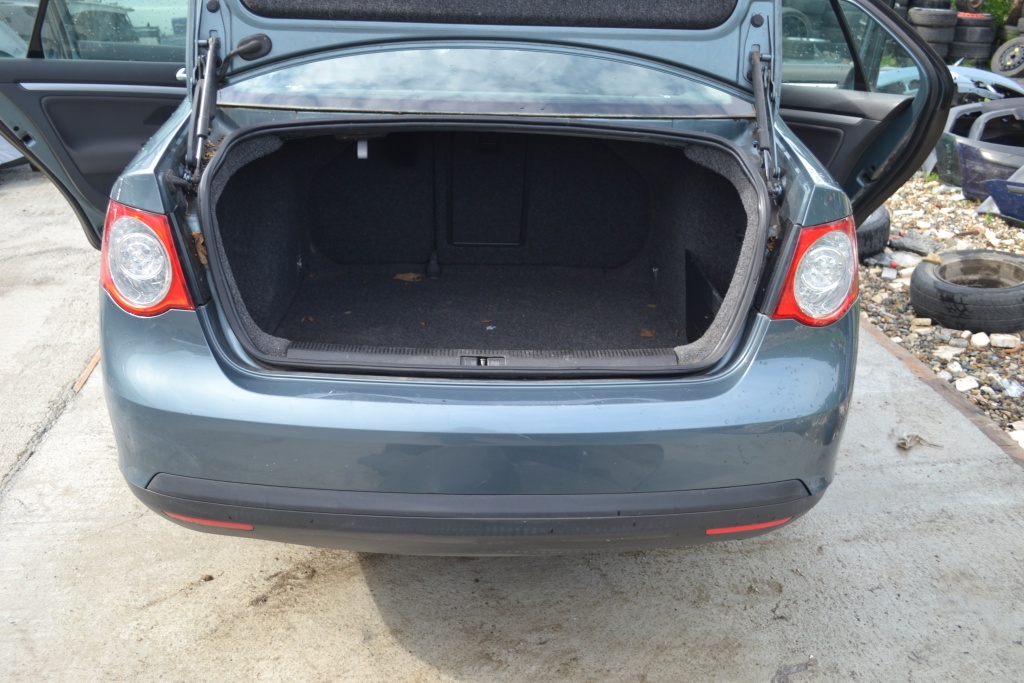 INTARITURA BARA SPATE VW JETTA 2.0 TDI BKD 140 CP