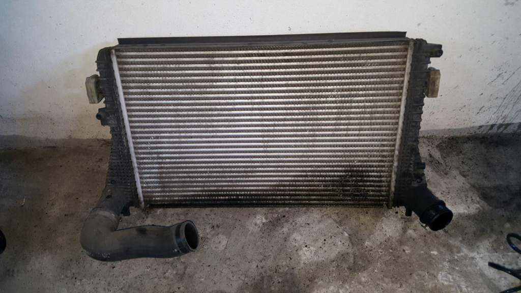 Intercooler 1k0145803af skoda superb II 1.6 tdi cayc 105 cai