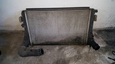 Intercooler 1k0145803af vw touran 1.6 tdi cayb 90 