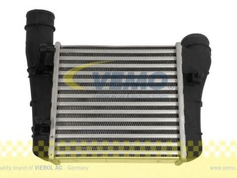 Intercooler AUDI A4 8E2 B6 VEMO V15605065