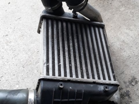 Intercooler dr Audi A6 4F 3,0D an 2005-2008 cod 4F0145806AA