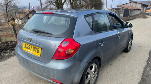 Intercooler Kia Ceed 2008 Hatchback 1.6 