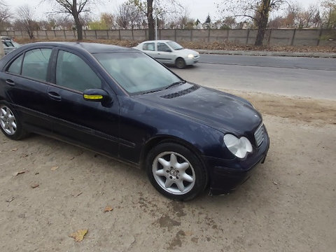 Intercooler Mercedes C-Class W203 2003 Sedan C270 CDi 170 Cp, 125 KW