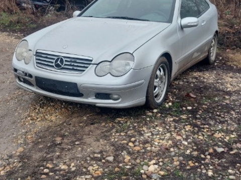 Intercooler Mercedes C-Class W203 2004 coupe 2.2 CDI