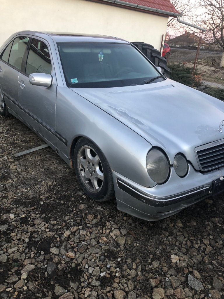 Intercooler Mercedes E-CLASS W210 2001 berlina 2.2cdi