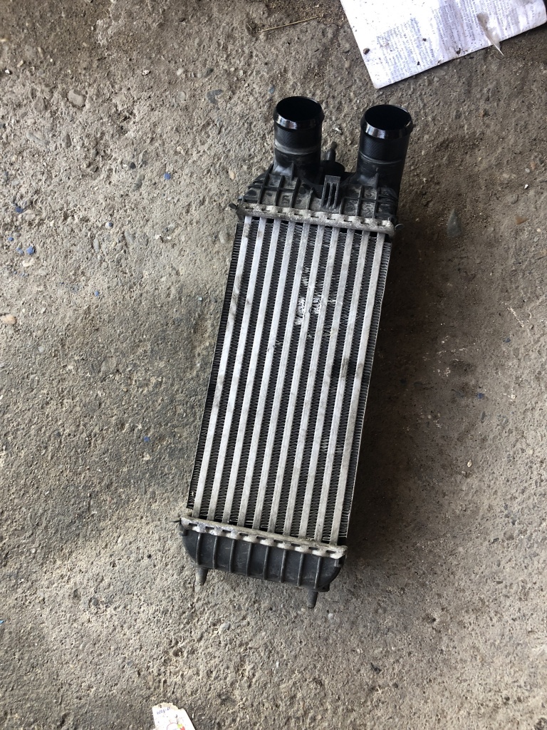 Intercooler peugeot 301 din 2017 behr 9803900780