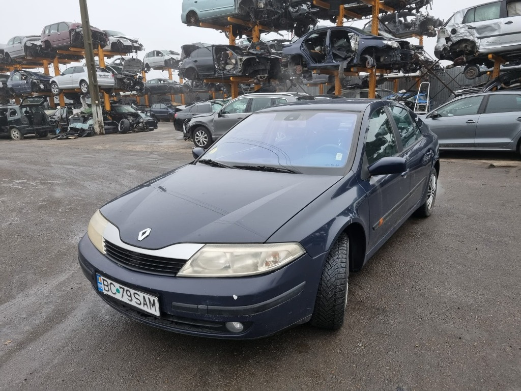 Intercooler Renault Laguna 2 2004 berlina 2.2 dci