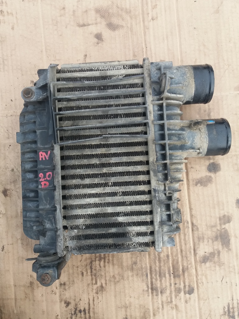 Intercooler Toyota Avensis 2.0 d