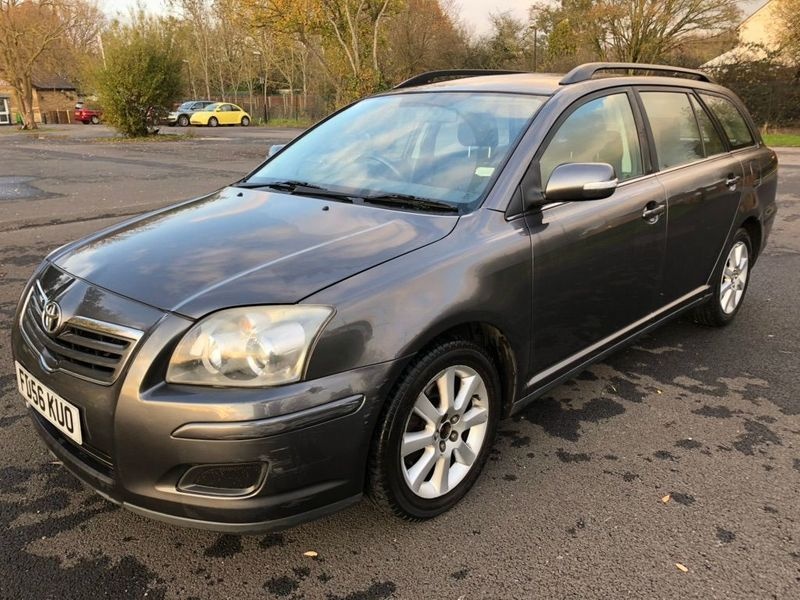 Intercooler Toyota Avensis 2006 Break 2,0 1AD