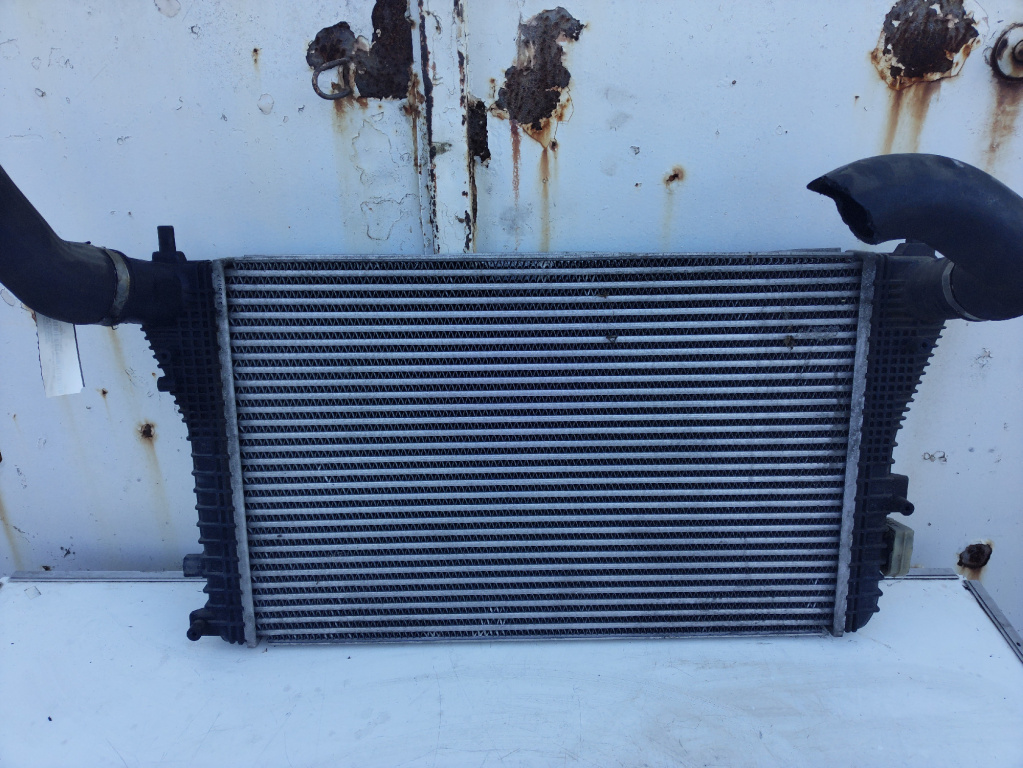 Intercooler Volkswagen Passat 2009 CFFB 3c0145805ad