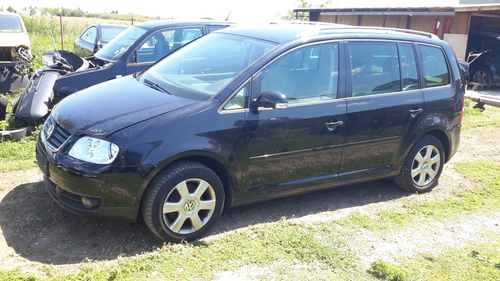 Intercooler Volkswagen Touran 2004 hatch