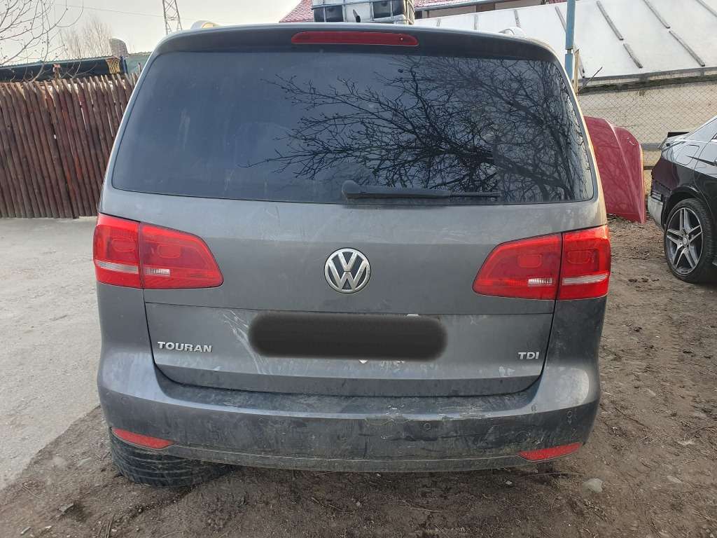 Intercooler Volkswagen Touran 2012 MPV 1