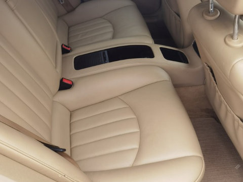 Interior bej Mercedes CLS 320 cdi W219