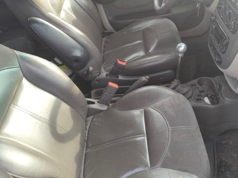 Interior Chrysler PT Cruiser 2001 2.0 BENZINA 141CP/104KW