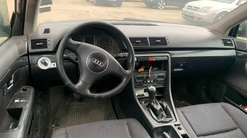 Interior complet Audi A4 B6 2003 combi 1