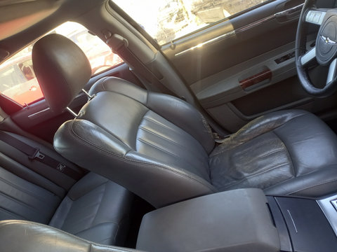 Interior Complet Chrysler 300 C (LX) 2004 - 2010 Benzina