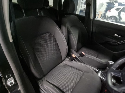 Interior Complet Material Dacia Duster 2019