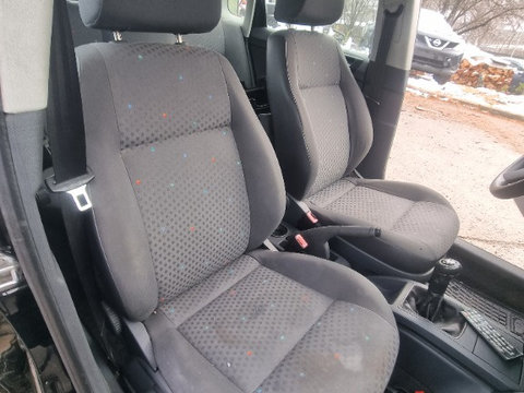 Interior Complet Material Polo 2002