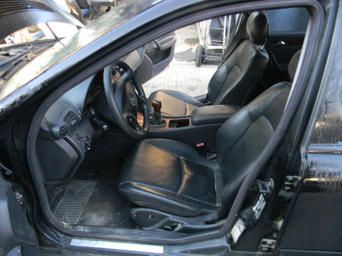 Interior Complet Mercedes-Benz C-CLASS (W203) 2000 - 2007 Motorina