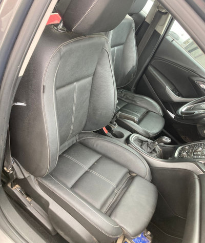 Interior complet Opel Astra J [facelift] [2012 - 2