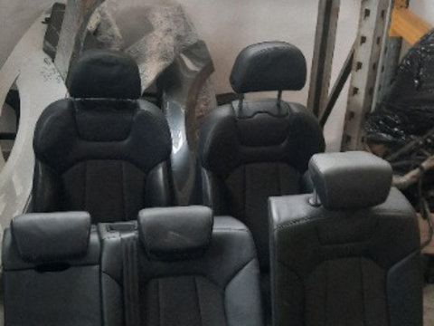 Interior complet pentru Audi Q8 S LINE cu încălzire față și spate.