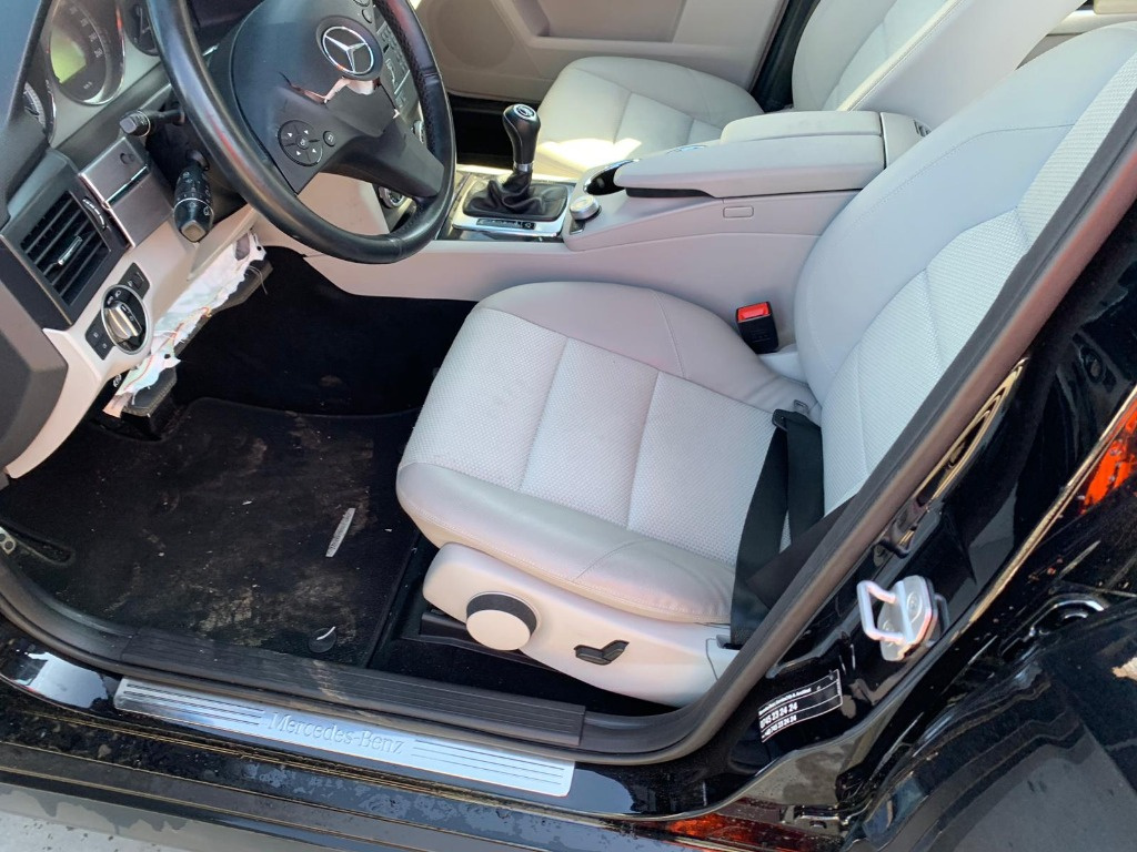 Interior complet piele gri perforat semi-electric Mercedes GLK X204 2008-2015