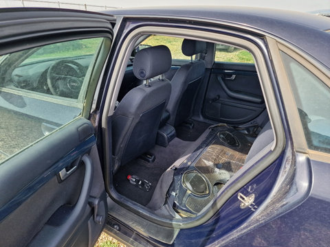 Interior complet scaune + bancheta Audi A4 B6 2002 1.6 Benzina ALZ 75KW/102CP
