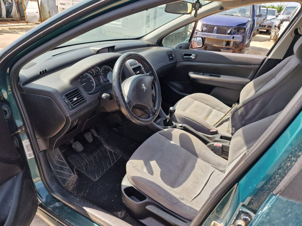 Interior complet scaune + bancheta Peugeot 307 2001 1.6 Benzina NFU 80KW/109CP