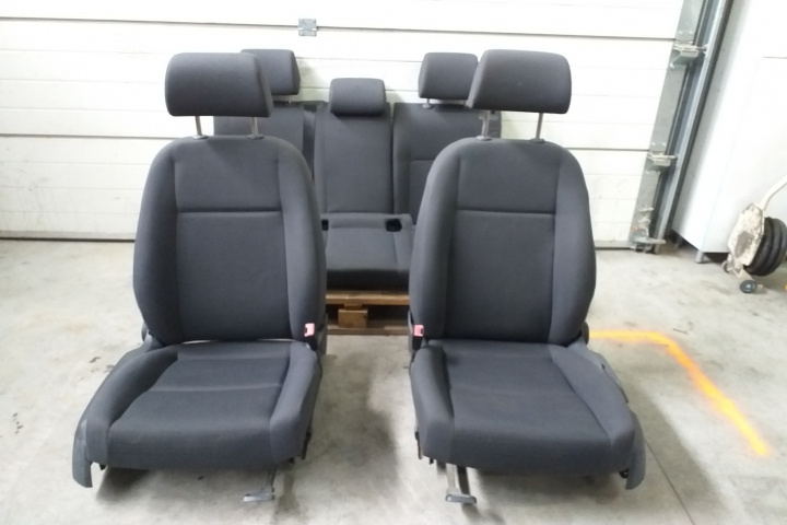 Interior complet Scaune cu bancheta material textil Negru in stare foarte buna! Volkswagen VW Golf 5 [2003 - 2009]