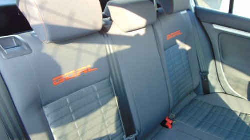 Interior cu incalzire pentru VW GOLF 5