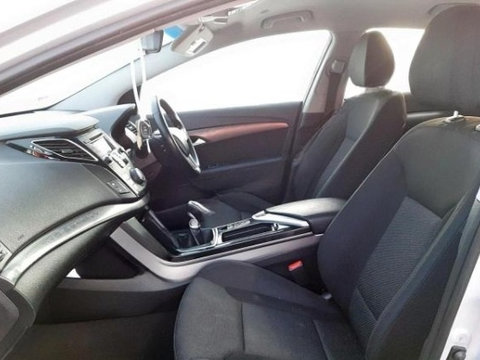 Interior Hyundai I40 2013 1.7 CRDI Cod Motor D4FD(DU319596) 116CP/85KW