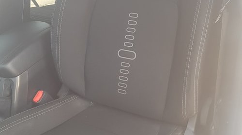 Interior Kia Sportage din 2012