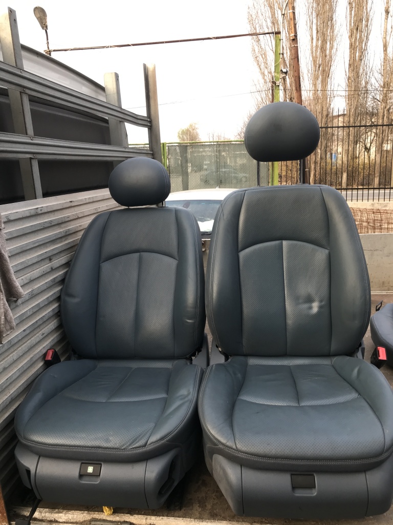 Interior Mercedes-Benz E CLASS / ANGLIA