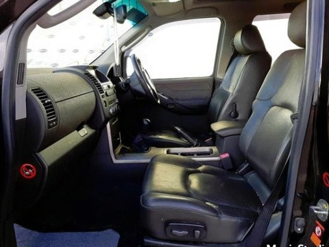 Interior Nissan Pathfinder 2009 2.5 DCI Diesel Cod Motor YD25DDTI 171CP/126KW