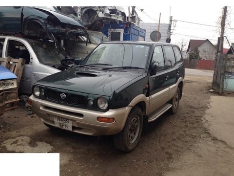 Interior nissan terrano 2 1997