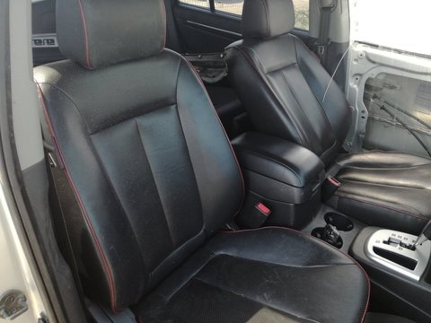 Interior pentru Hyundai Santa Fe2 din 2006