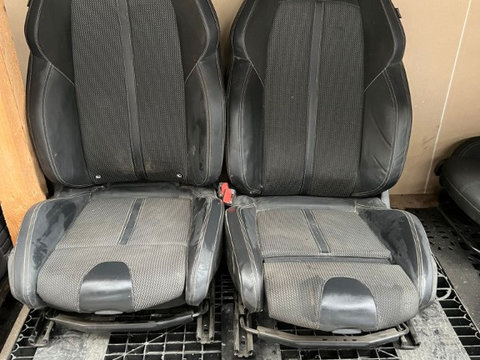 Interior Peugeot 508 2018 2019 2020 2021 2022 necesita doar curățat fără urme de uzura