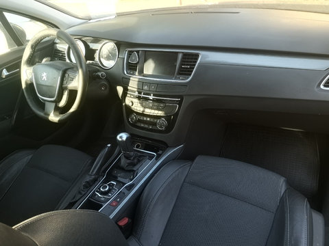 Interior peugeot 508