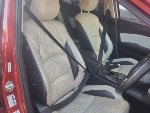 Interior Piele Crem Cu Incalzire Mazda 3 2014