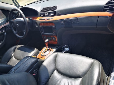 Interior piele, scaune, bancheta, fete usi Mercedes Benz S Class W220