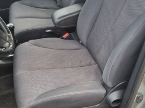 Interior / scaune fata + bancheta spate Nissan Tiida 2007 1.6 benzina