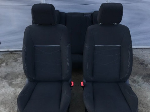 Interior scaune fata si bancheta Ford Fiesta mk7 4 usi cu incalzire