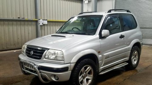 Interior Suzuki Grand Vitara 2004 2.0 Di