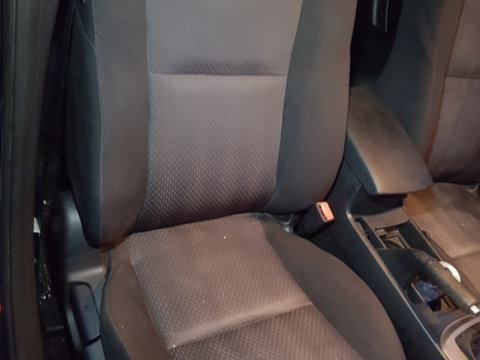 Interior Textil cu Incalzire Scaune Fata Stanga Dreapta Bancheta Sezut cu Spatar Mazda 3 2009 - 2013