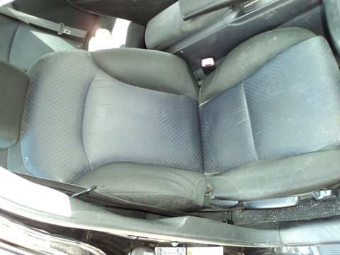 Interior Textil Scaun Scaune Fata Stanga Dreapta si Bancheta cu Spatar Lexus IS 220D 2005 - 2010