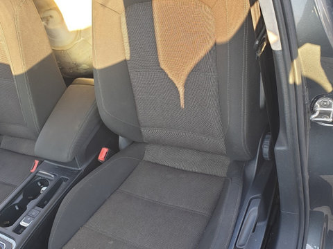 Interior Textil Scaune Fata Stanga Dreapta si Bancheta Spate Sezut cu Spatar Volkswagen Passat B8 Break Combi 2014 - 2023 [C3958] [C3959] [C3960]