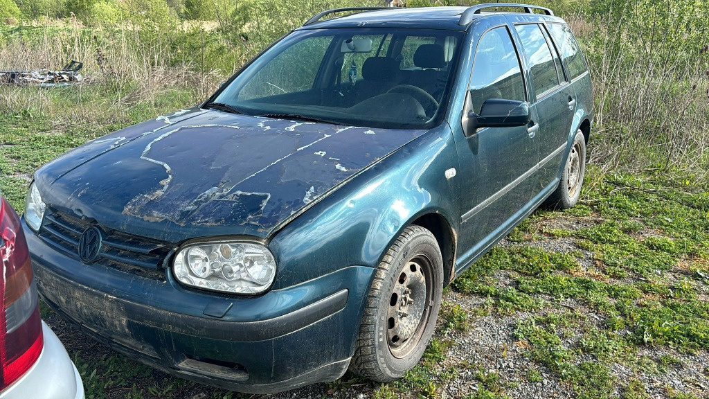 Interior Volkswagen Golf 4 2001 1.9 TDI Diesel Cod motor ALH/AGR 90CP/66KW