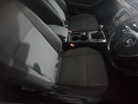 Interior VW PASSAT B8 break model 2014-2018