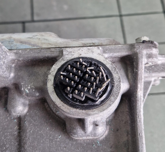 Invertor Cod: 292A06301R 292B05149R 292A